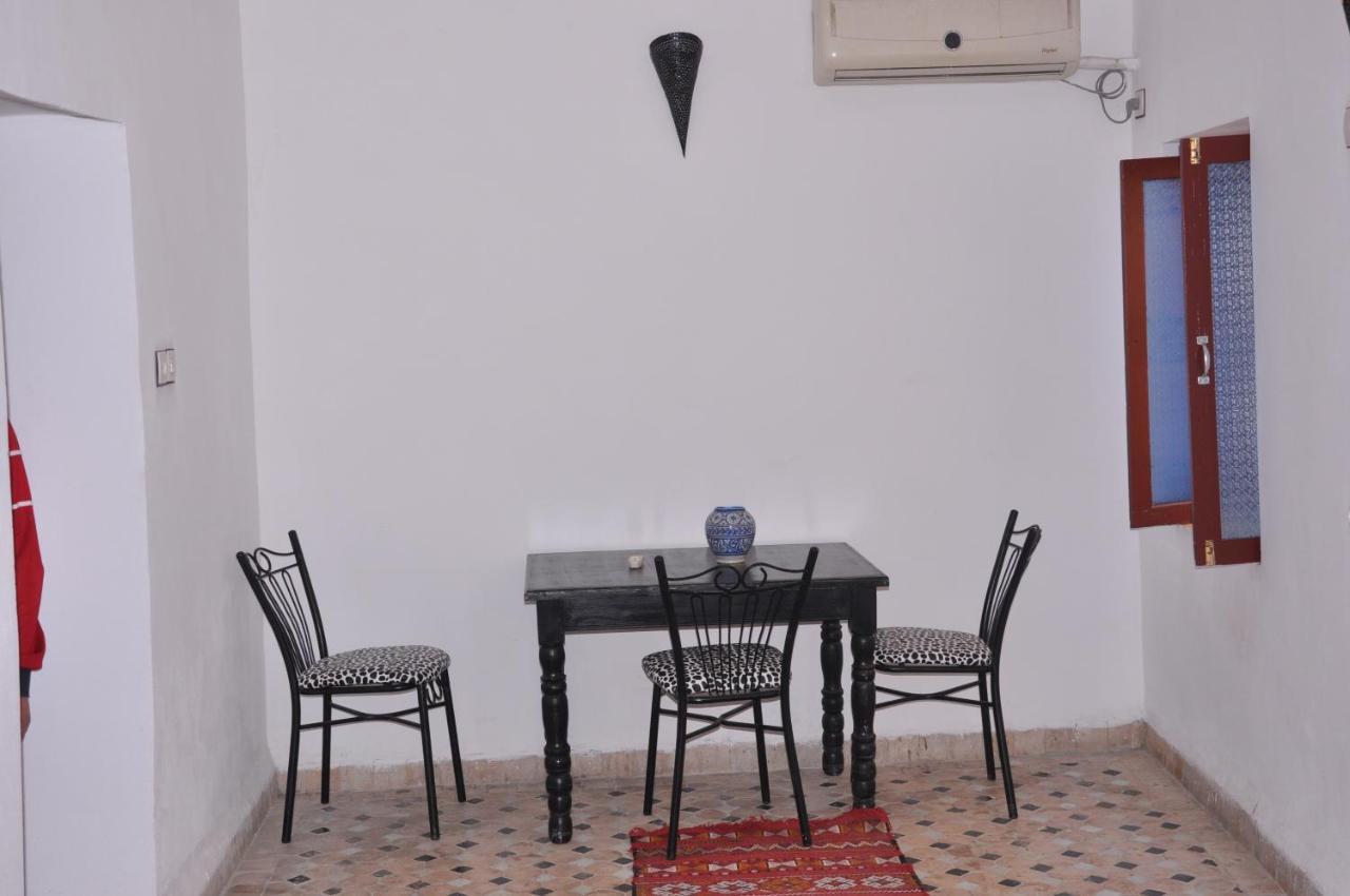 Maison D'Hotes Zohor Фес Стая снимка